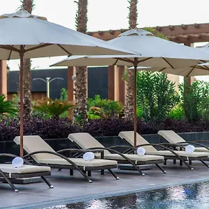 5* Hotel Movenpick And Residences